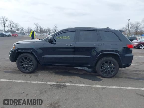 ✅ 2019 Jeep Grand Cherokee Upland • VIN: 1C4RJFAG4KC531609 • Lot: 41719305. Listed on IAAI with 58,058 mi. Free auction sales archive from the USA and detailed vehicle history report at DreamBid. Image 14.