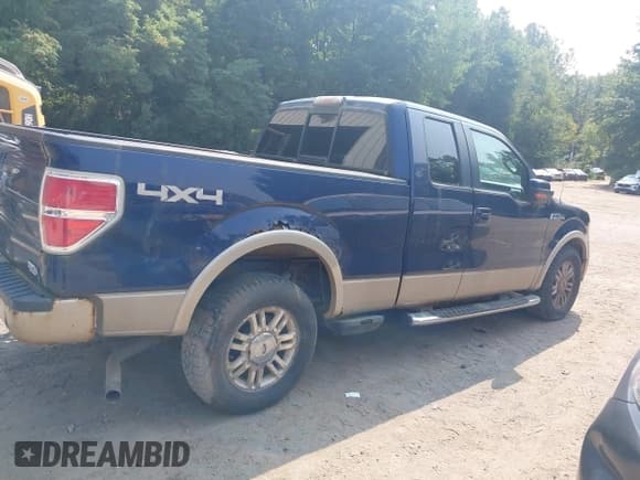 ✅ 2009 Ford F-150 XL • VIN: 1FTPX14V39FA86615 • Lot: 42925680. Wystawiony na IAAI z przebiegiem 180 043 mil. Bezpłatny archiwum sprzedaży aukcyjnych z USA i szczegółowy raport historii pojazdu na DreamBid. Zdjęcie 13.