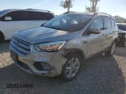 ✅ 2018 Ford Escape SE • VIN: 1FMCU0GD9JUA57247 • Lot: 91178895. Listed on Copart with 53,448 mi. Free auction sales archive from the USA and detailed vehicle history report at DreamBid. Image 1.