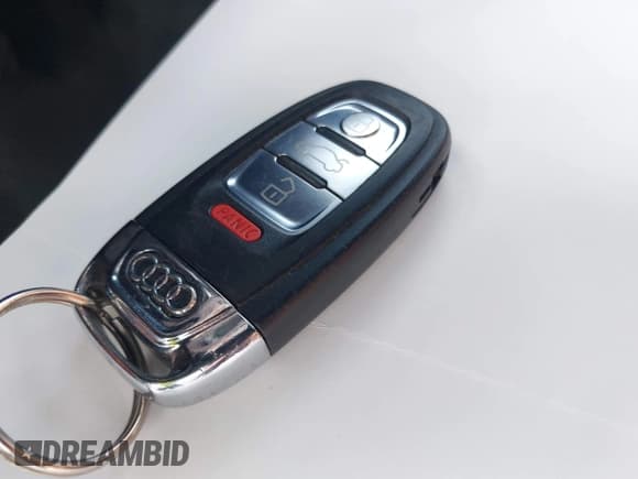 ✅ 2014 Audi Q5 • VIN: WA1CFBFP6EA083764 • Лот: 42845713. Опубликован ранее на IAAI с пробегом 104 325 миль. Бесплатный доступ к архиву аукционных продаж из США и подробный отчёт об истории автомобиля на DreamBid. Изображение 11.