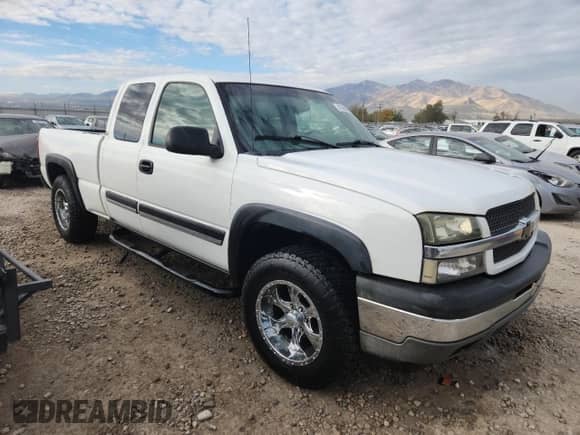 2005 Chevrolet Silverado 1500 Z71 z VIN 1GCEK19Z05Z145775, wystawiony jako Copart lot #87466235 z przebiegiem 275 711 mil mil oraz Szkoda całkowita • Salvage title. Historia ofert i sprzedaży dostępna na DreamBid. Obrazek 4.