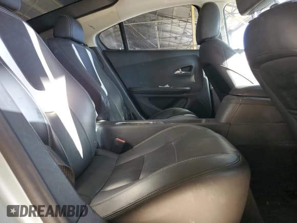 ✅ 2012 Chevrolet Volt • VIN: 1G1RB6E43CU103483 • Lot: 76227854. Wystawiony na Copart z przebiegiem 92 847 mil. Bezpłatny archiwum sprzedaży aukcyjnych z USA i szczegółowy raport historii pojazdu na DreamBid. Zdjęcie 10.