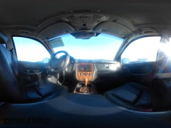 ✅ 2000 Mercedes-Benz M 320/430/500 • VIN: 4JGAB72E5YA183848 • Lot: 43431410. Wystawiony na IAAI z przebiegiem 231 305 mil. Bezpłatny archiwum sprzedaży aukcyjnych z USA i szczegółowy raport historii pojazdu na DreamBid. Zdjęcie 18.