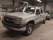 ✅ 2006 Chevrolet Silverado 2500HD LT2 • VIN: 1GCHK29U66E106074 • Лот: 41871985. Опубликован ранее на IAAI с пробегом 196 786 миль. Бесплатный доступ к архиву аукционных продаж из США и подробный отчёт об истории автомобиля на DreamBid. Изображение 17.