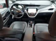 ✅ 2020 Chevrolet Bolt EV Premier • VIN: 1G1FZ6S0XL4143737 • Lot: 92489925. Wystawiony na Copart z przebiegiem 46 482 mil. Bezpłatny archiwum sprzedaży aukcyjnych z USA i szczegółowy raport historii pojazdu na DreamBid. Zdjęcie 8.