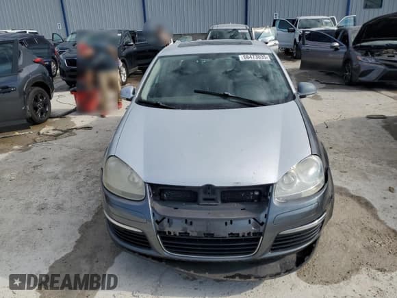✅ 2007 Volkswagen Jetta Wolfsburg Edition • VIN: 3VWEF71K47M181850 • Лот: 66473035. Опубликован ранее на Copart с пробегом 253 842 миль. Бесплатный доступ к архиву аукционных продаж из США и подробный отчёт об истории автомобиля на DreamBid. Изображение 5.