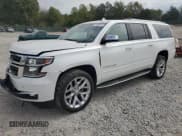 ✅ 2016 Chevrolet Suburban LTZ • VIN: 1GNSKJKC7GR201231 • Lot: 74569424. Wystawiony na Copart z przebiegiem 82 685 mil. Bezpłatny archiwum sprzedaży aukcyjnych z USA i szczegółowy raport historii pojazdu na DreamBid. Zdjęcie 1.