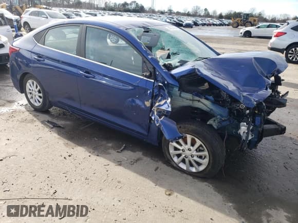 ✅ 2021 Hyundai Accent SE • VIN: 3KPC24A62ME135883 • Лот: 44263495. Опубликован ранее на Copart с пробегом Не указан. Бесплатный доступ к архиву аукционных продаж из США и подробный отчёт об истории автомобиля на DreamBid. Изображение 4.