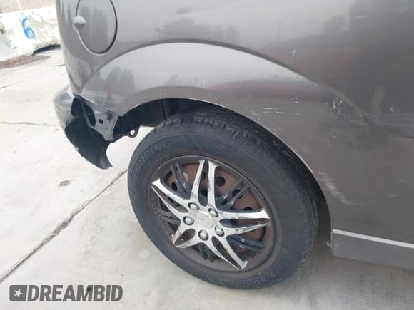 ✅ 2007 Ford Focus S • VIN: 1FAFP31N37W323389 • Лот: 43464671. Опубликован ранее на IAAI с пробегом 219 192 миль. Бесплатный доступ к архиву аукционных продаж из США и подробный отчёт об истории автомобиля на DreamBid. Изображение 13.