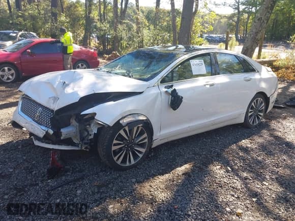 ✅ 2017 Lincoln MKZ Reserve • VIN: 3LN6L5E94HR610061 • Lot: 43418229. Wystawiony na IAAI z przebiegiem Nie podano. Bezpłatny archiwum sprzedaży aukcyjnych z USA i szczegółowy raport historii pojazdu na DreamBid. Zdjęcie 2.