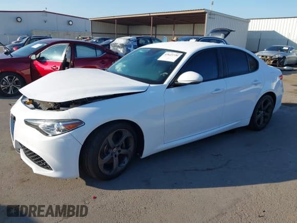 ✅ 2018 Alfa Romeo Giulia • VIN: ZARFAEBN8J7567133 • Lot: 43623720. Listed on IAAI with 70,448 mi. Free auction sales archive from the USA and detailed vehicle history report at DreamBid. Image 2.