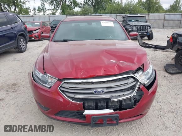 ✅ 2018 Ford Taurus SEL • VIN: 1FAHP2E85JG108928 • Lot: 43044930. Listed on IAAI with 113,423 mi. Free auction sales archive from the USA and detailed vehicle history report at DreamBid. Image 12.