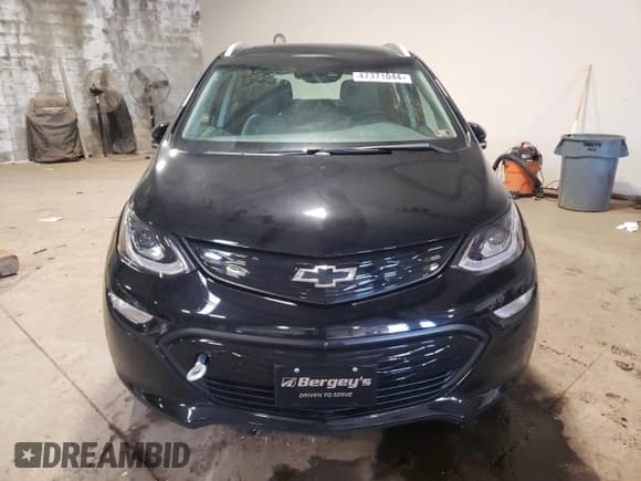 ✅ 2020 Chevrolet Bolt EV Premier • VIN: 1G1FZ6S05L4145251 • Lot: 47371044. Wystawiony na Copart z przebiegiem Nie podano. Bezpłatny archiwum sprzedaży aukcyjnych z USA i szczegółowy raport historii pojazdu na DreamBid. Zdjęcie 5.