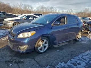 ✅ 2010 Toyota Matrix S • VIN: 2T1LE4EE0AC018063 • Lot: 94360495. Listed on Copart with 157,465 mi. Free auction sales archive from the USA and detailed vehicle history report at DreamBid. Image 1.