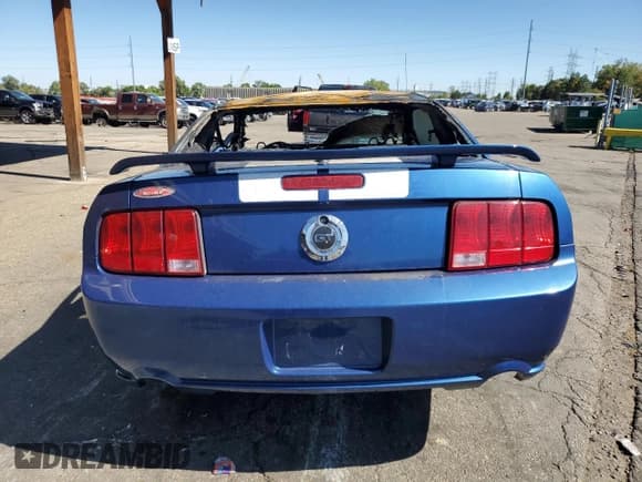 ✅ 2007 Ford Mustang GT Deluxe • VIN: 1ZVFT82H375225090 • Lot: 81851045. Listed on Copart with Not provided. Free auction sales archive from the USA and detailed vehicle history report at DreamBid. Image 6.