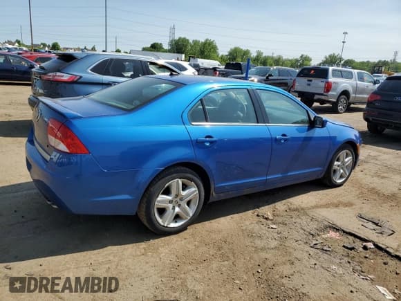 ✅ 2011 Mercury Milan • VIN: 3MEHM0HA8BR603848 • Лот: 59002355. Опубликован ранее на Copart с пробегом 196 660 миль. Бесплатный доступ к архиву аукционных продаж из США и подробный отчёт об истории автомобиля на DreamBid. Изображение 3.