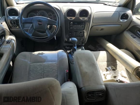 ✅ 2005 GMC Envoy SLE • VIN: 1GKDS13S952150543 • Lot: 61804685. Listed on Copart with 222,752 mi. Free auction sales archive from the USA and detailed vehicle history report at DreamBid. Image 8.