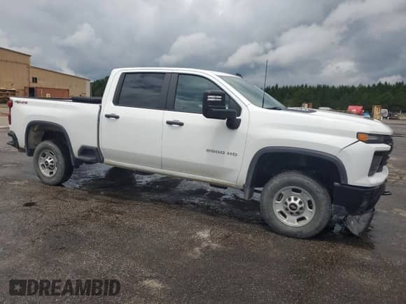 2024 Chevrolet Silverado 2500HD Work Truck with VIN 1GC4YLE71RF271189, listed as a Copart auction lot 68475645 with 24,071 mi miles and Salvage title. Bid and sale history available at DreamBid. Image 4.