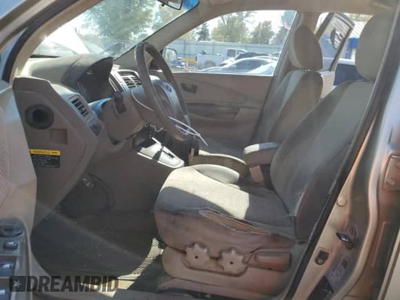 2006 Hyundai Tucson GL z VIN KM8JM12B46U274229, wystawiony jako Copart lot #80308274 z przebiegiem 288 335 mil mil oraz Szkoda całkowita • Salvage title. Historia ofert i sprzedaży dostępna na DreamBid. Obrazek 8.