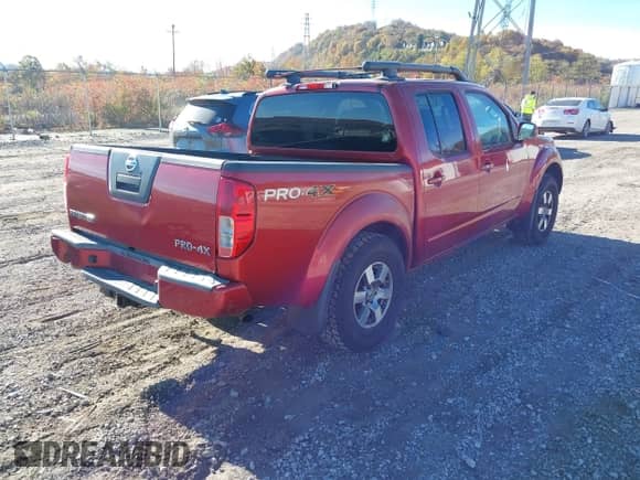 2012 Nissan Frontier SL z VIN 1N6AD0EV3CC445474, wystawiony jako IAAI lot #43616070 z przebiegiem 226 537 mil mil oraz . Historia ofert i sprzedaży dostępna na DreamBid. Obrazek 4.