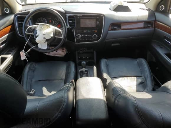 2014 Mitsubishi Outlander SE with VIN JA4AD3A33EZ004995, listed as a Copart auction lot 70953035 with 161,368 mi miles and Salvage title. Bid and sale history available at DreamBid. Image 8.