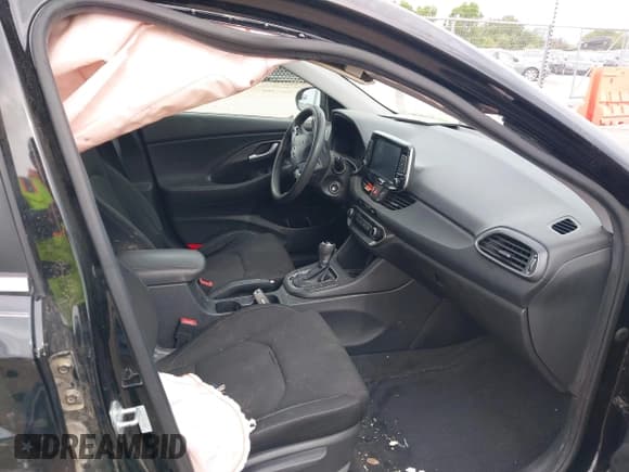 ✅ 2019 Hyundai Elantra • VIN: KMHH35LE9KU109353 • Lot: 42284791. Listed on IAAI with 107,510 mi. Free auction sales archive from the USA and detailed vehicle history report at DreamBid. Image 5.