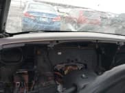 ✅ 2005 Chevrolet Silverado 1500 Work Truck • VIN: 1GCEC14X95Z330927 • Лот: 41565885. Опубликован ранее на IAAI с пробегом Не указан. Бесплатный доступ к архиву аукционных продаж из США и подробный отчёт об истории автомобиля на DreamBid. Изображение 15.