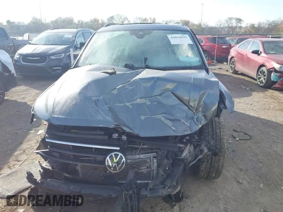 ✅ 2022 Volkswagen Tiguan SE R-Line Black • VIN: 3VV8B7AXXNM041887 • Лот: 43654622. Опубликован ранее на IAAI с пробегом 61 461 миль. Бесплатный доступ к архиву аукционных продаж из США и подробный отчёт об истории автомобиля на DreamBid. Изображение 12.