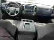 2018 Chevrolet Silverado 1500 LT с VIN 3GCUKREC7JG489299, выставлен на аукционе Copart как лот 53777255 с пробегом 50 384 миль миль и Списание • Salvage title. История ставок и продаж доступна на DreamBid. Изображение 8.