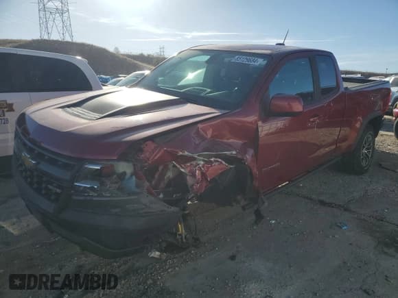 ✅ 2018 Chevrolet Colorado 4WD ZR2 • VIN: 1GCRTEEN0J1182648 • Лот: 85129684. Опубликован ранее на Copart с пробегом 22 400 миль. Бесплатный доступ к архиву аукционных продаж из США и подробный отчёт об истории автомобиля на DreamBid. Изображение 1.