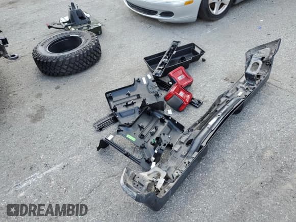 ✅ 2021 Jeep Wrangler Unlimited Willys • VIN: 1C4HJXDN3MW868947 • Lot: 80447825. Listed on Copart with 41,226 mi. Free auction sales archive from the USA and detailed vehicle history report at DreamBid. Image 13.