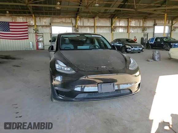 ✅ 2021 Tesla Model Y Long Range • VIN: 5YJYGDEE5MF217934 • Lot: 90653715. Wystawiony na Copart z przebiegiem 122 118 mil. Bezpłatny archiwum sprzedaży aukcyjnych z USA i szczegółowy raport historii pojazdu na DreamBid. Zdjęcie 13.
