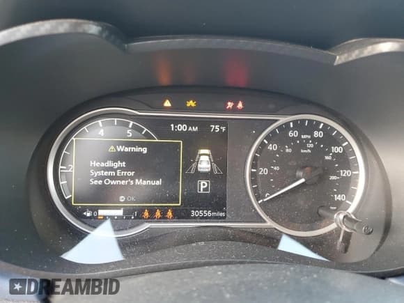 ✅ 2025 Nissan Versa SV • VIN: 3N1CN8EV1SL817990 • Lot: 91721325. Wystawiony na Copart z przebiegiem 30 556 mil. Bezpłatny archiwum sprzedaży aukcyjnych z USA i szczegółowy raport historii pojazdu na DreamBid. Zdjęcie 9.