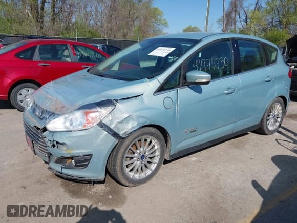 ✅ 2013 Ford C-Max SEL • VIN: 1FADP5CU9DL556875 • Lot: 41976730. Wystawiony na IAAI z przebiegiem 199 557 mil. Bezpłatny archiwum sprzedaży aukcyjnych z USA i szczegółowy raport historii pojazdu na DreamBid. Zdjęcie 2.