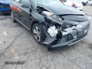 2019 Hyundai Ioniq Limited с VIN KMHC05LH3KU033044, выставлен на аукционе IAAI как лот 41777830 с пробегом 51 713 миль миль и . История ставок и продаж доступна на DreamBid. Изображение 1.