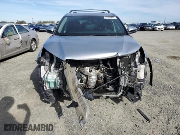 ✅ 2017 Toyota Highlander Limited • VIN: 5TDDZRFH0HS412517 • Lot: 92072265. Listed on Copart with 85,300 mi. Free auction sales archive from the USA and detailed vehicle history report at DreamBid. Image 5.