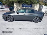 ✅ 2025 Hyundai Elantra SEL Convenience • VIN: KMHLS4DG9SU935756 • Lot: 43623411. Wystawiony na IAAI z przebiegiem 16 630 mil. Bezpłatny archiwum sprzedaży aukcyjnych z USA i szczegółowy raport historii pojazdu na DreamBid. Zdjęcie 15.