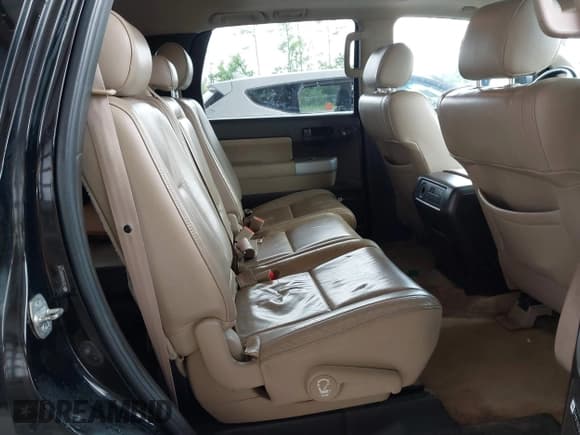 ✅ 2008 Toyota Sequoia SR5 • VIN: 5TDZY64A58S001210 • Лот: 43120109. Опубликован ранее на IAAI с пробегом 183 800 миль. Бесплатный доступ к архиву аукционных продаж из США и подробный отчёт об истории автомобиля на DreamBid. Изображение 8.