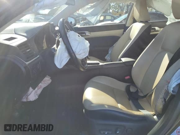 ✅ 2015 Lexus CT 200h • VIN: JTHKD5BH1F2231577 • Lot: 91095935. Wystawiony na Copart z przebiegiem 140 656 mil. Bezpłatny archiwum sprzedaży aukcyjnych z USA i szczegółowy raport historii pojazdu na DreamBid. Zdjęcie 7.