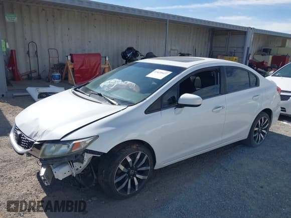 ✅ 2015 Honda Civic EX-L • VIN: 19XFB2F96FE258271 • Lot: 43639427. Listed on IAAI with 213,582 mi. Free auction sales archive from the USA and detailed vehicle history report at DreamBid. Image 2.