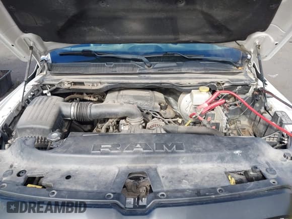 ✅ 2019 Ram 1500 Tradesman • VIN: 1C6SRFGT2KN530730 • Lot: 43575964. Wystawiony na IAAI z przebiegiem 222 876 mil. Bezpłatny archiwum sprzedaży aukcyjnych z USA i szczegółowy raport historii pojazdu na DreamBid. Zdjęcie 10.