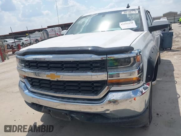 ✅ 2018 Chevrolet Silverado 1500 LT • VIN: 1GCVKREC2JZ183308 • Lot: 43253130. Wystawiony na IAAI z przebiegiem 77 095 mil. Bezpłatny archiwum sprzedaży aukcyjnych z USA i szczegółowy raport historii pojazdu na DreamBid. Zdjęcie 12.