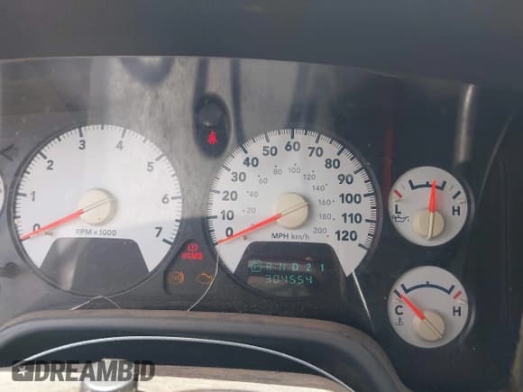 ✅ 2006 Dodge 2500 ST • VIN: 3D7KR28D46G170079 • Лот: 42060122. Опубликован ранее на IAAI с пробегом 304 554 миль. Бесплатный доступ к архиву аукционных продаж из США и подробный отчёт об истории автомобиля на DreamBid. Изображение 15.