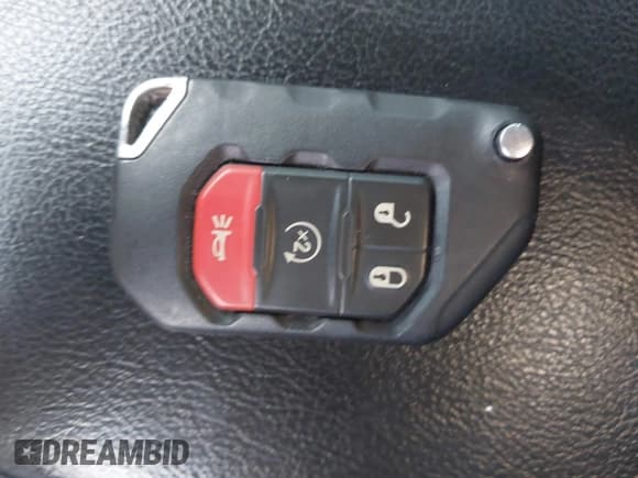 ✅ 2021 Jeep Wrangler Unlimited Sport S • VIN: 1C4HJXDN5MW549839 • Lot: 42345979. Wystawiony na IAAI z przebiegiem 43 634 mil. Bezpłatny archiwum sprzedaży aukcyjnych z USA i szczegółowy raport historii pojazdu na DreamBid. Zdjęcie 11.