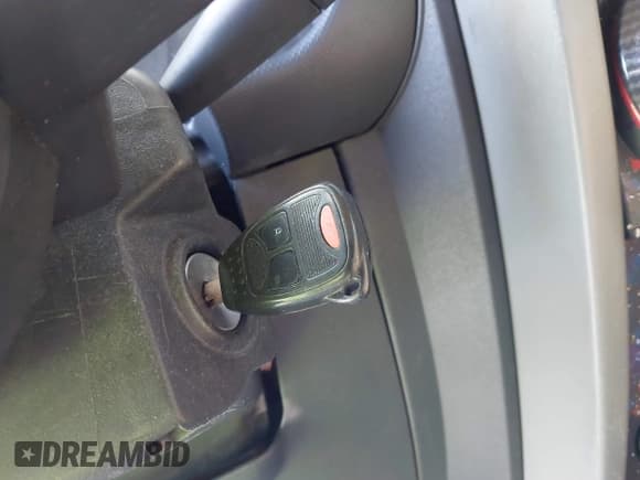 ✅ 2008 Jeep Wrangler Unlimited X • VIN: 1J4GA39148L595125 • Lot: 42617725. Wystawiony na IAAI z przebiegiem Nie podano. Bezpłatny archiwum sprzedaży aukcyjnych z USA i szczegółowy raport historii pojazdu na DreamBid. Zdjęcie 11.