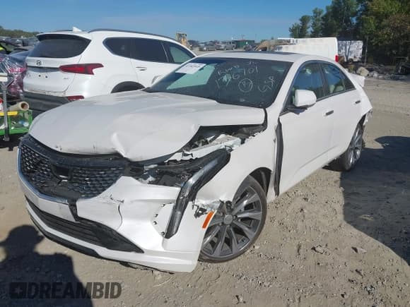 ✅ 2022 Cadillac CT4 Luxury • VIN: 1G6DJ5RK0N0136901 • Lot: 43343549. Listed on IAAI with 25,368 mi. Free auction sales archive from the USA and detailed vehicle history report at DreamBid. Image 17.