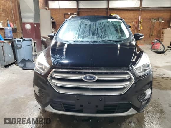 2017 Ford Escape Titanium с VIN 1FMCU9J92HUA12041, выставлен на аукционе Copart как лот 89665255 с пробегом 114 448 миль миль и Списание • Salvage title. История ставок и продаж доступна на DreamBid. Изображение 5.