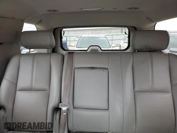 ✅ 2008 GMC Yukon SLT 4SA • VIN: 1GKFK13068J202051 • Lot: 43510655. Wystawiony na Copart z przebiegiem 176 853 mil. Bezpłatny archiwum sprzedaży aukcyjnych z USA i szczegółowy raport historii pojazdu na DreamBid. Zdjęcie 10.