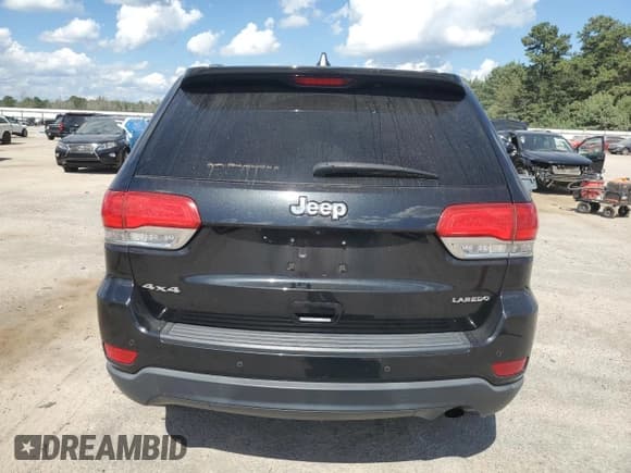 ✅ 2016 Jeep Grand Cherokee Laredo • VIN: 1C4RJFAG9GC370777 • Lot: 83792405. Wystawiony na Copart z przebiegiem 139 883 mil. Bezpłatny archiwum sprzedaży aukcyjnych z USA i szczegółowy raport historii pojazdu na DreamBid. Zdjęcie 6.
