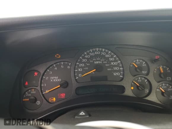 ✅ 2005 Chevrolet Silverado 2500HD Work Truck • VIN: 1GCHC24U65E340203 • Лот: 66606975. Опубликован ранее на Copart с пробегом 238 963 миль. Бесплатный доступ к архиву аукционных продаж из США и подробный отчёт об истории автомобиля на DreamBid. Изображение 9.